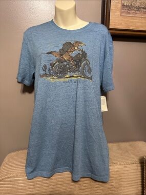 NWT Stay Wild Blue Graphic Tee - Men's Casual Tee size medium